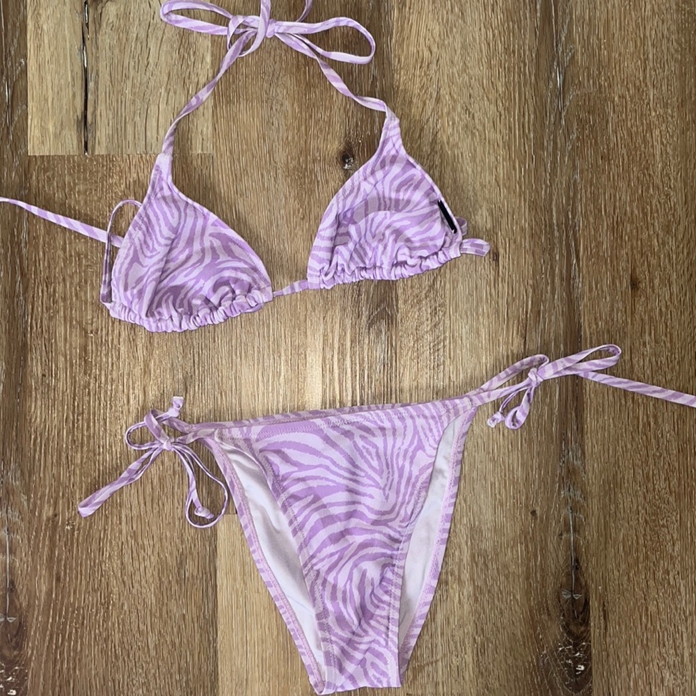Like NEW Kendall + Kylie Purple Triangle Bikini Set Size Medium